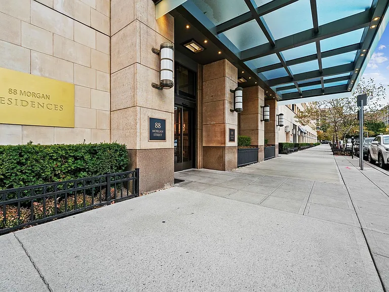 88 Morgan St #Penthouse 3-7 — Photo 31