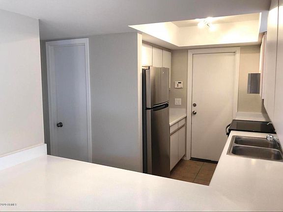 3rd image of 15841 N 26th Ave