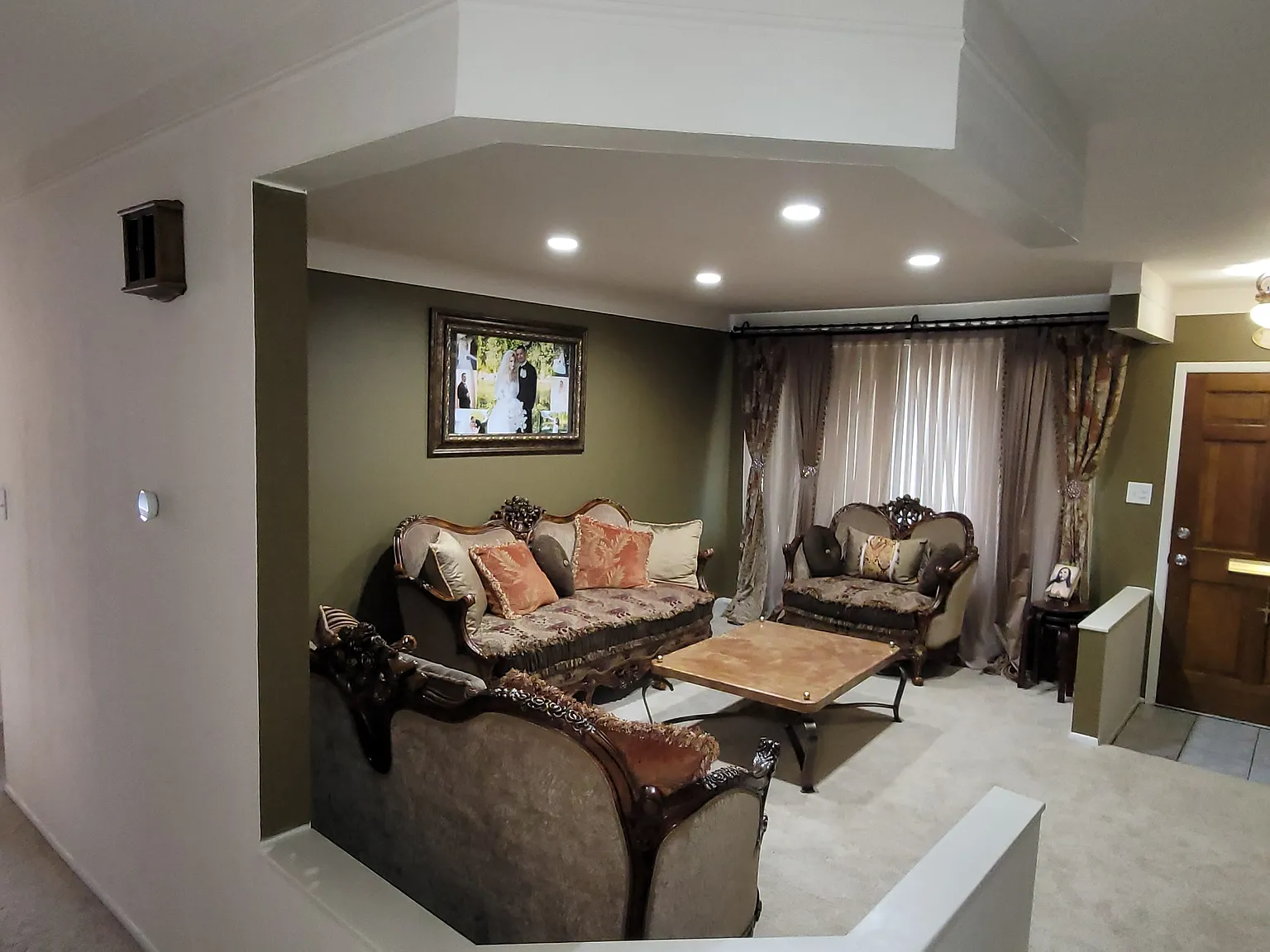 3 bed, 1.5 bath, 1436 sqft, $2,600 — Photo 3