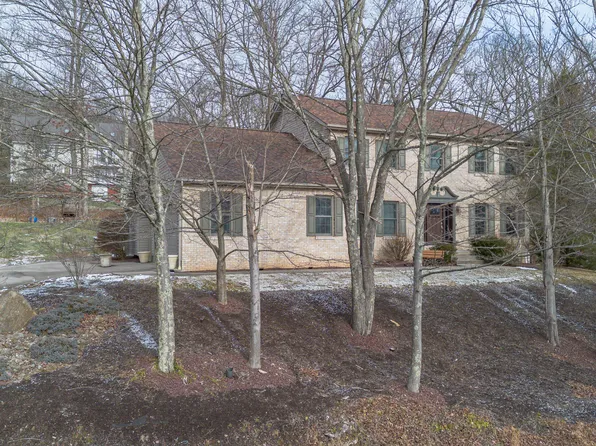 234 Woodlawn Ter, Hollidaysburg, PA 16648