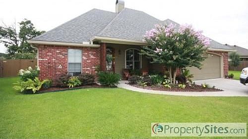 1st image of 108 Brookhollow Dr