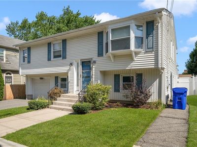 107 Dexterdale Rd, Providence, RI, 02906