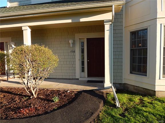3rd image of 1706 Greymoor Way