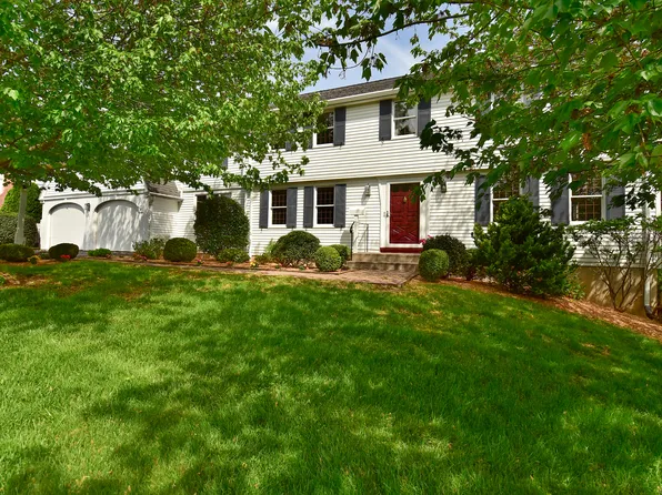 101 Sunrise Terrace, Wethersfield, CT 06109