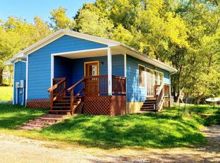 39 E Main St, Jacksonville, OH 45740