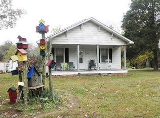 2738 Cole Rd, Winston Salem, NC 27107