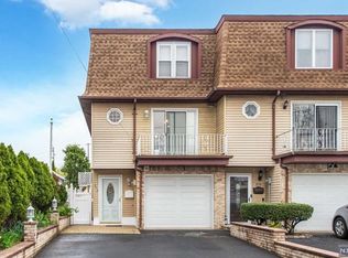 372 Grove St, East Rutherford, NJ 07073
