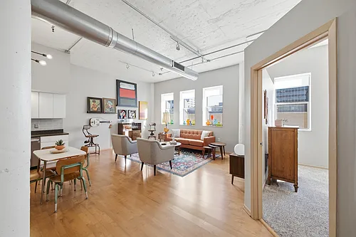 110 N 3rd St #507 Photo 1