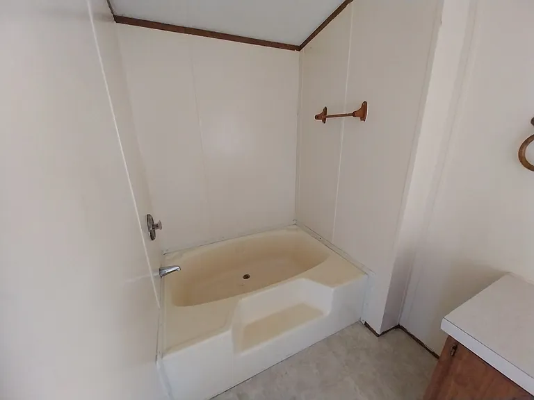 Sunset Ridge MHC — Photo 79