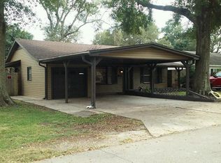 2343 2nd St, Port Neches, TX 77651