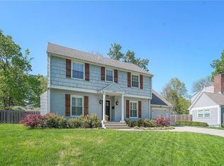 2114 W 79th Ter, Prairie Village, KS 66208