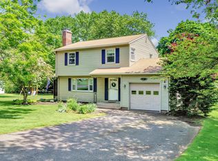 21 Emerald Dr, Vernon, CT 06066