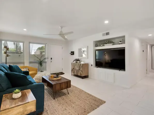 4917 N 73rd St APT 15, Scottsdale, AZ 85251