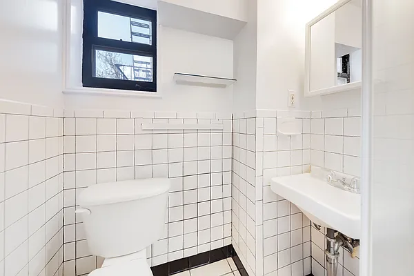 Rented by Blackwater Associates Inc. | media 7