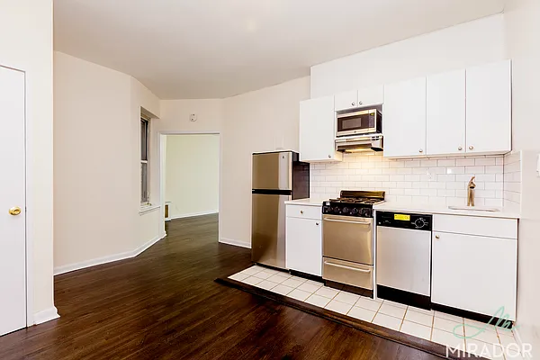 Rented by Mirador Real Estate | media 3