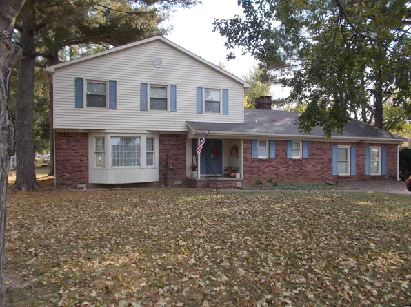 1810 Meadowlark Dr, Union City, TN 38261