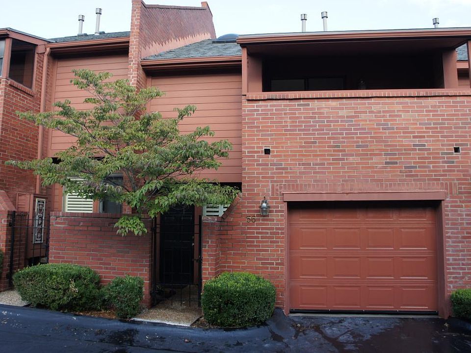 #56 Entry Courtyard