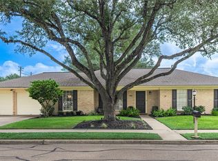 401 Hampshire St, Victoria, TX 77904