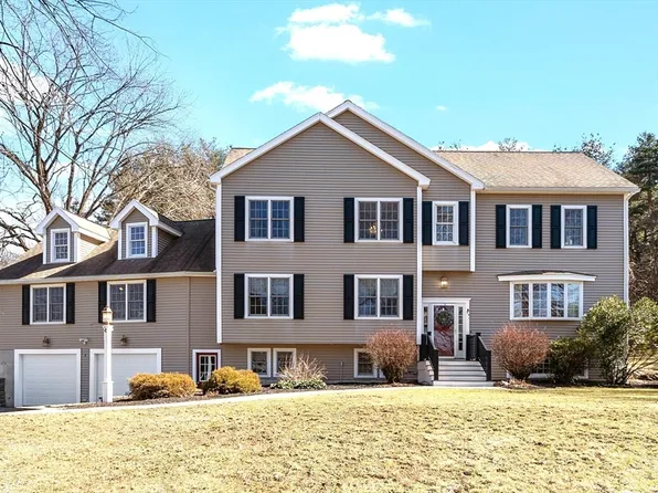 4 Fletcher Rd, Westford, MA 01886
