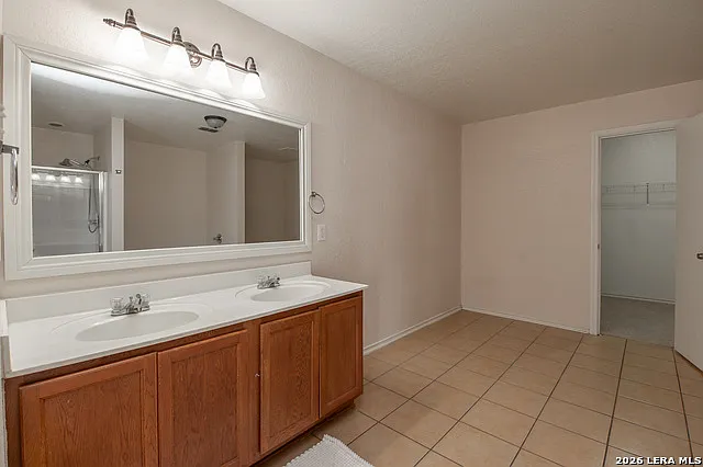 655 Northlake Dr — Photo 41