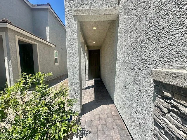 5016 Kaslo Ave — Photo 2