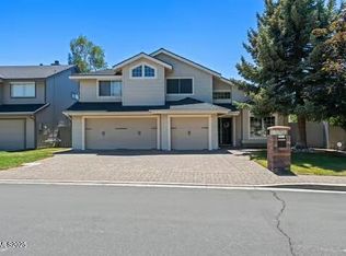 2712 Starr Meadows Loop, Reno, NV 89519