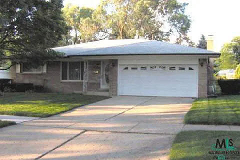 2631 E Dundee Dr photo 1