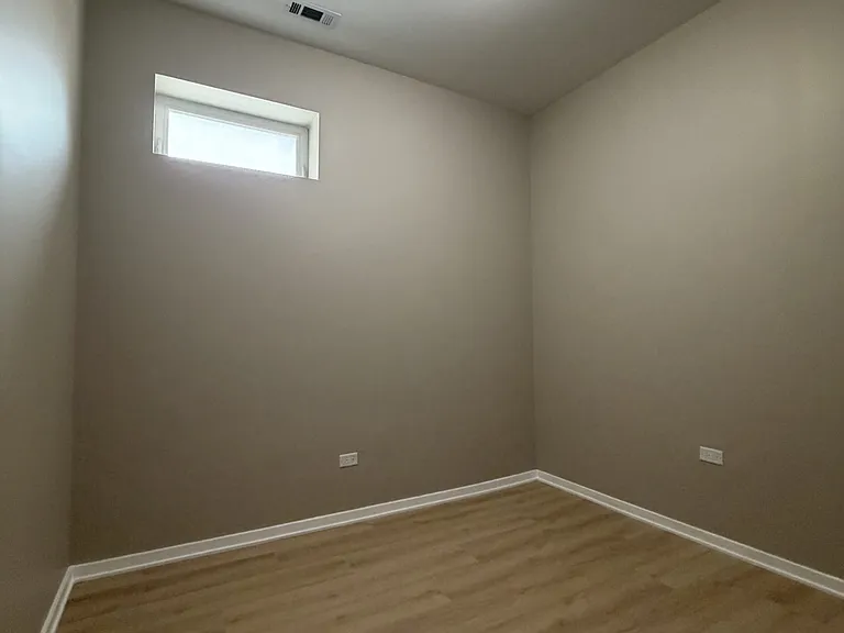 22-26 N Pulaski Rd #22-R — Photo 8