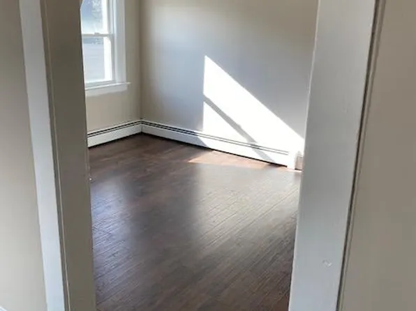 27 Union Pl, North Arlington, NJ 07031