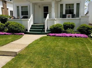 1318 Waverly Rd, Sandusky, OH 44870