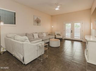 9513 E Lochnay Ln, Tucson, AZ 85747