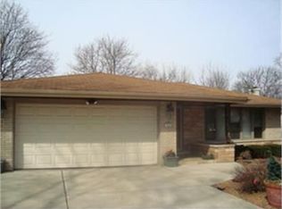 3808 Wilcox Ave, Downers Grove, IL 60515