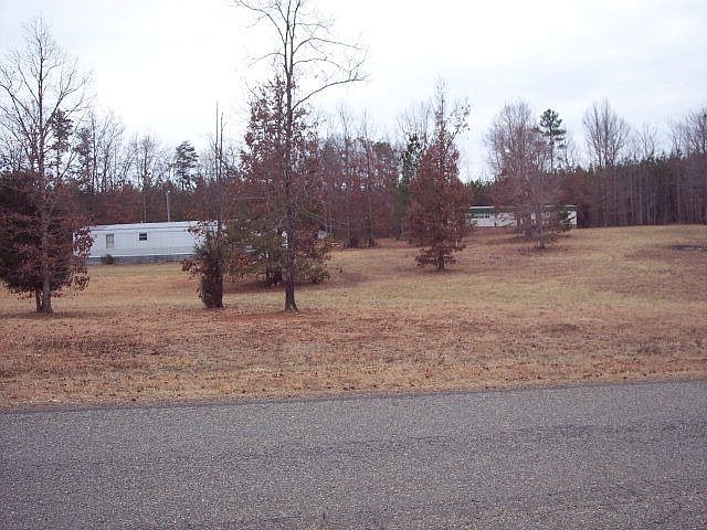2nd image of 5200 Traffic Rd