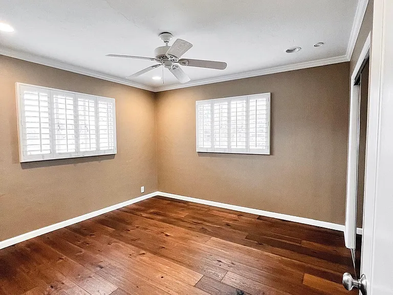 3940 E Glenrosa Ave — Photo 7