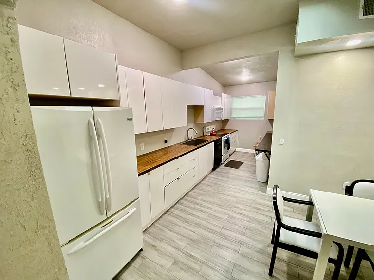 3815 S Shade Ave — Photo 9