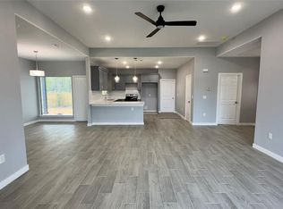 14900 Forest Castle Rd, Conroe, TX 77306