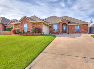11527 Andover Ct, Midwest City, OK 73130