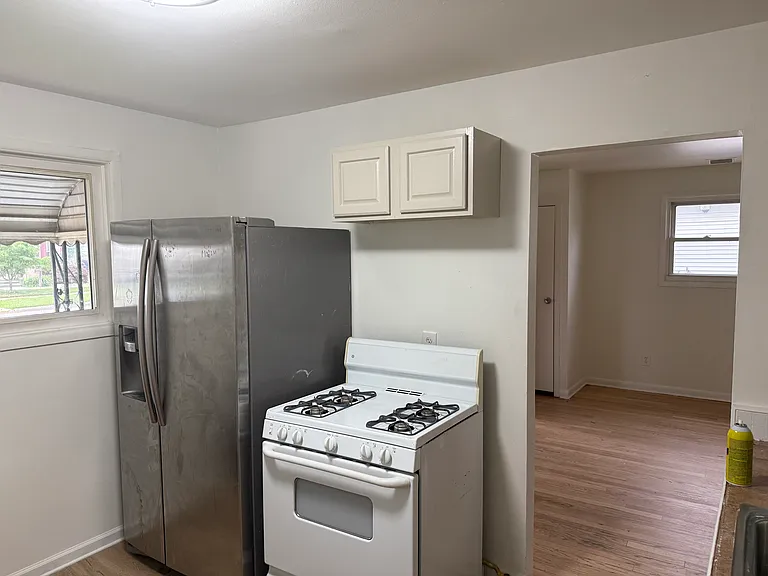4775 Harding St — Photo 3
