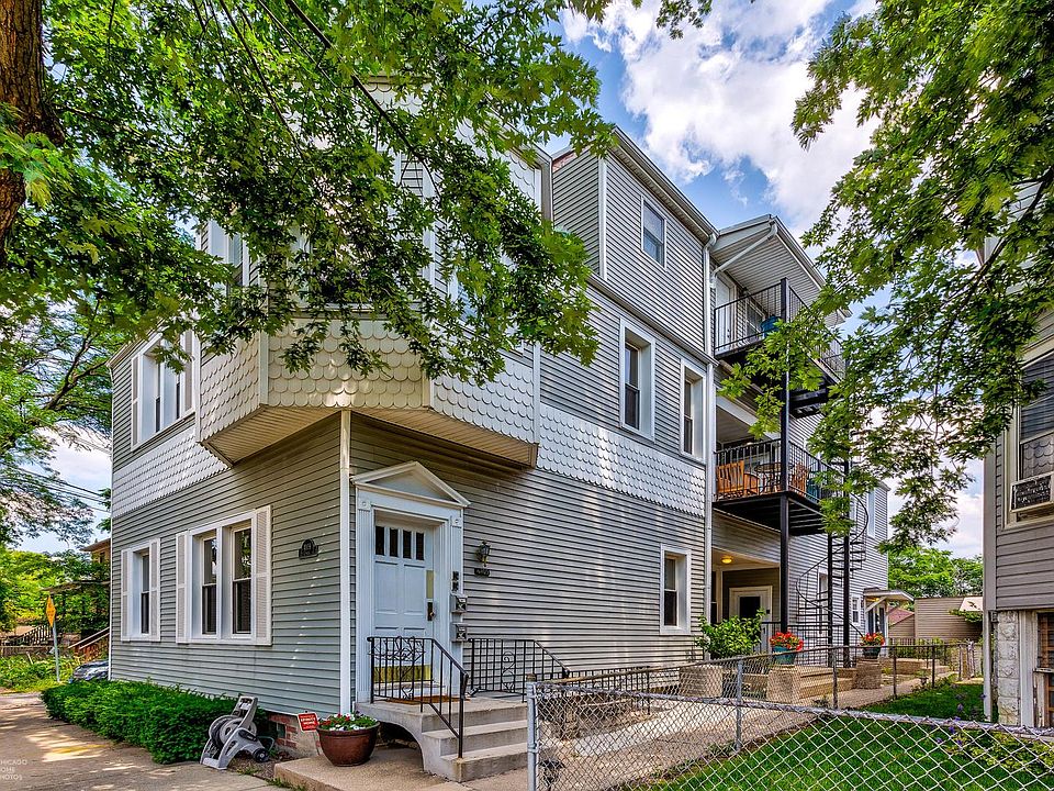 1st image of 4109 N Lowell Ave APT 1R