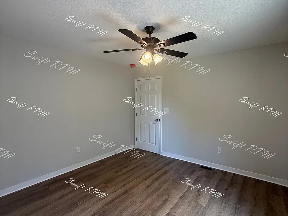 1034 Oakland Ave #1