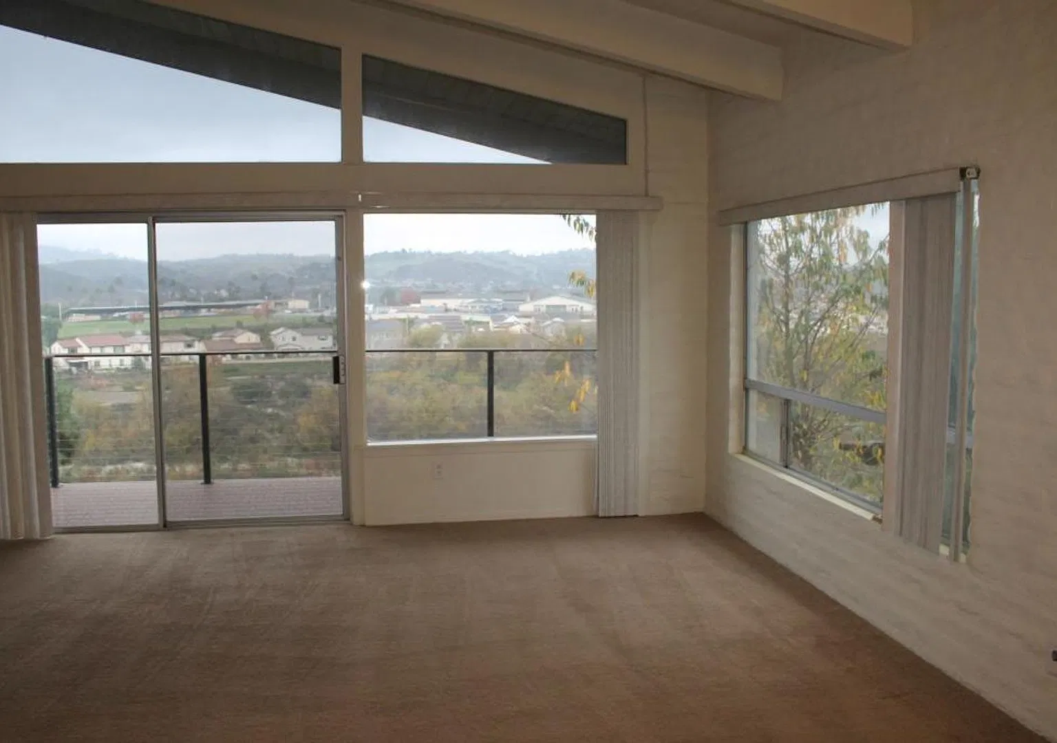 2Bed/2.5Bath Home in Bonsall w/ a View~ Club Vista — Photo 2