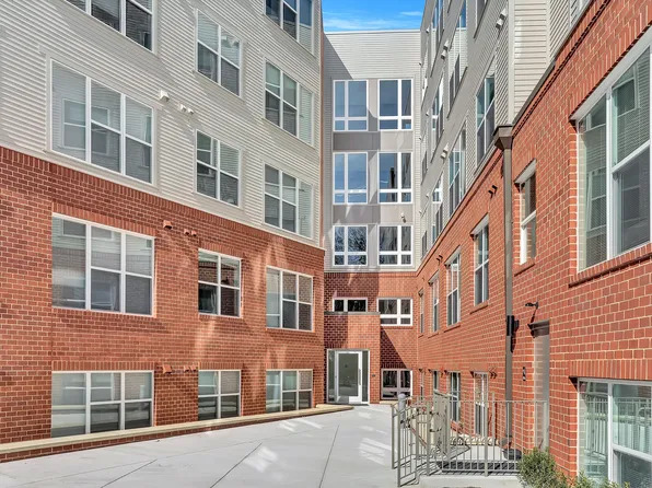 Seneca Creek, 19105 Frederick Rd #832c32b27, Gaithersburg, MD 20879