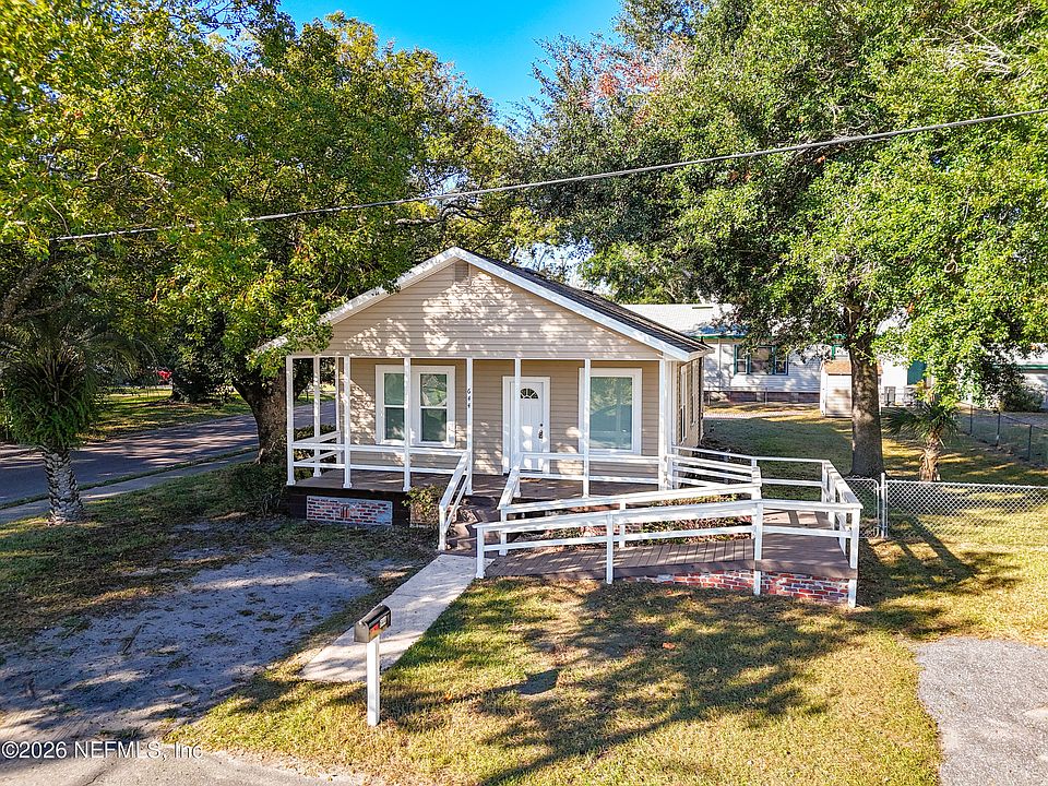 1st image of 644 WILLOW BRANCH Avenue