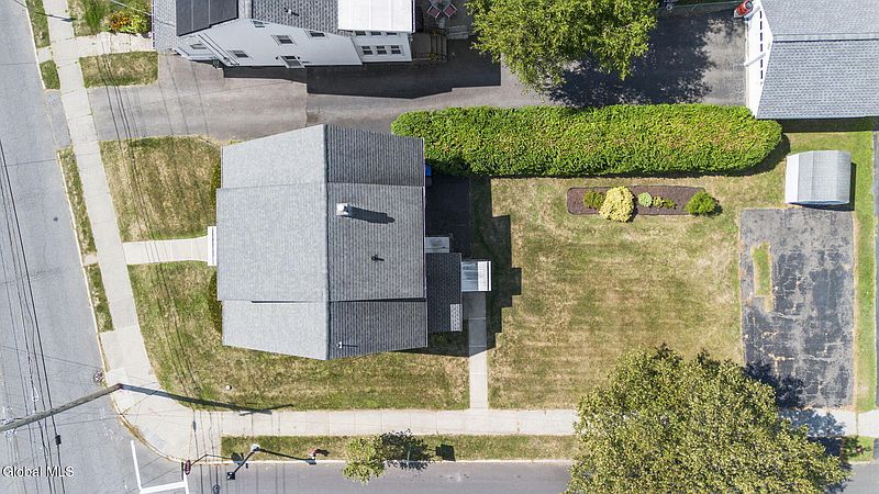 3rd image of 185 Whitehall Road