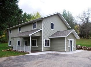 N8295 Polinske Rd, Portage, WI 53901