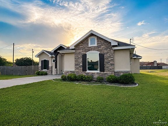 3rd image of 5305 Ginko Dr