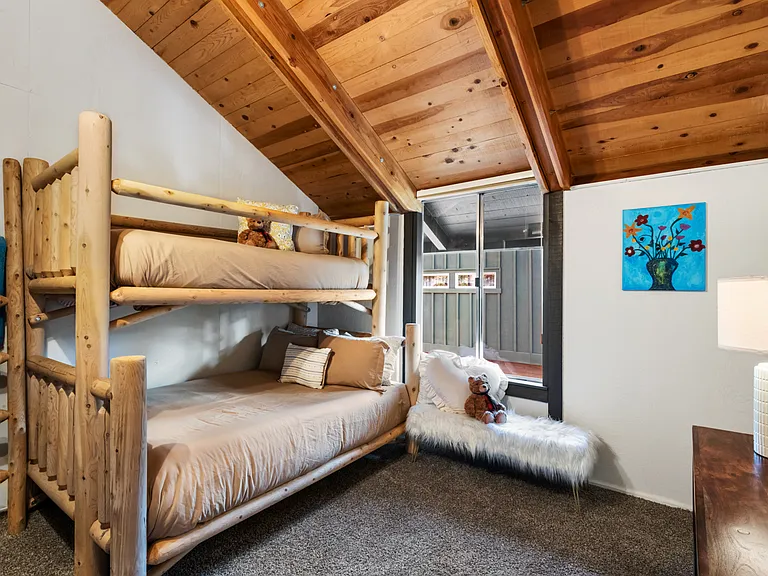 7639 Forest Glenn Dr — Photo 15