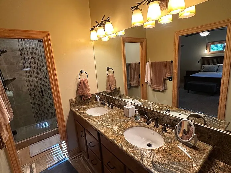 11913 Snowpeak Way — Photo 12