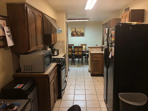 5th image of 409 Campanario Ln