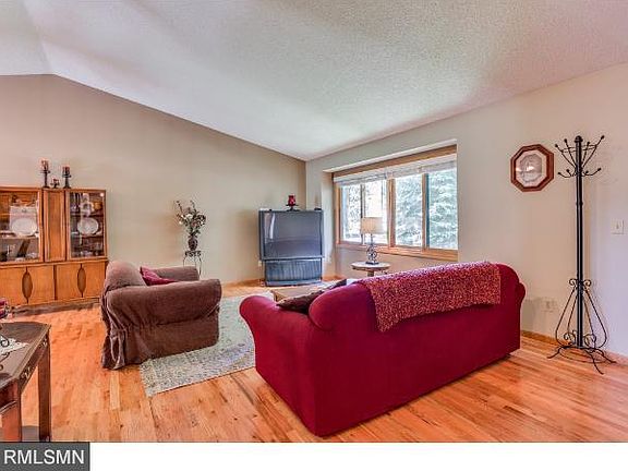3rd image of 13424 Uplander St NW